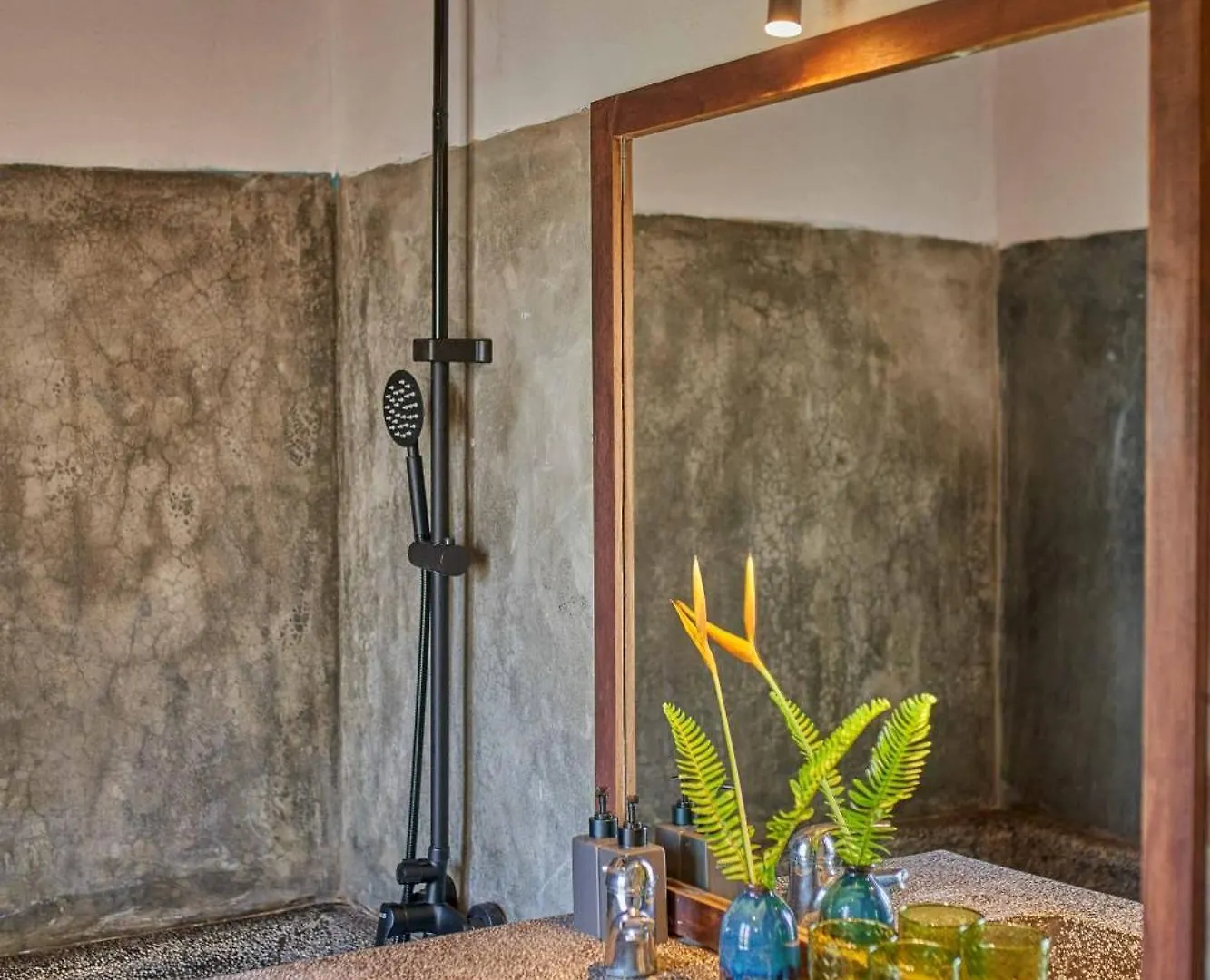 酒店 Pao Homes - An Hai Villa, Family-Friendly Villa With Pool 会安